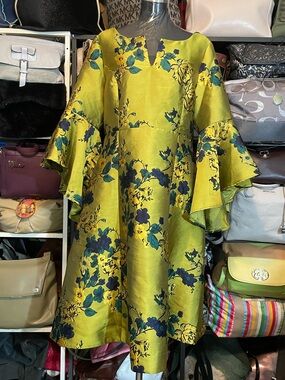 Ashro Dress size 10, please check all picture of condition